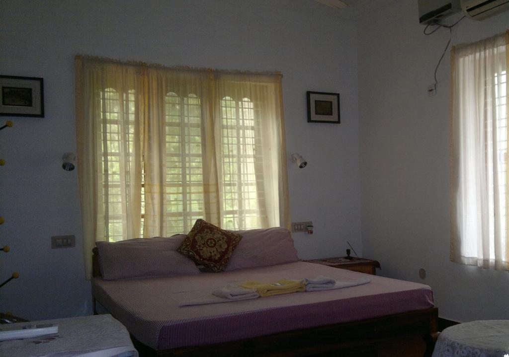 Ganesh House Homestay كوفالام المظهر الخارجي الصورة