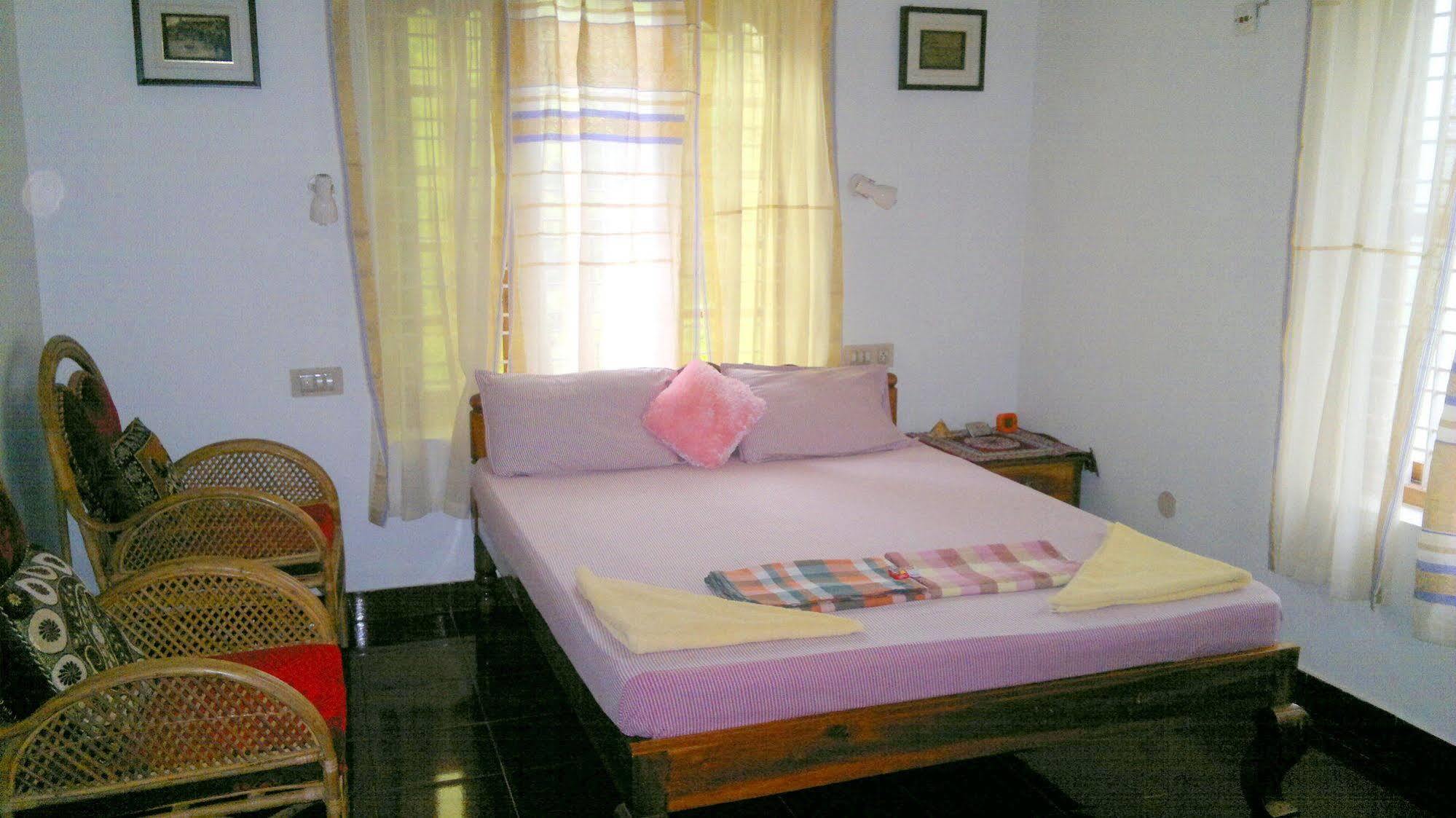 Ganesh House Homestay كوفالام المظهر الخارجي الصورة